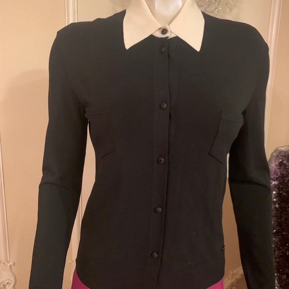 CHANEL Sweaters - Chanel in perfect conditions